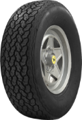 Gros plan de la bande de roulement Michelin XWX 185/70 R15 89 V
