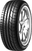 Gros plan de la bande de roulement Maxxis Victra Sport VS-01 205/40 R18 86 Y XL