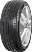 Gros plan de la bande de roulement Yokohama BluEarth-A AE-50 205/40 R17 80 H