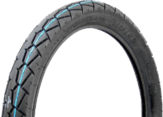 Gros plan de la bande de roulement Dunlop D104 2.75-17 41 P Rear TT