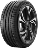 Gros plan de la bande de roulement Michelin Pilot Sport 4 SUV 265/45 R20 108 Y XL