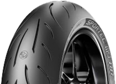 Gros plan de la bande de roulement Metzeler Sportec M9 RR 190/55ZR17 (75 W) Rear TL M/C