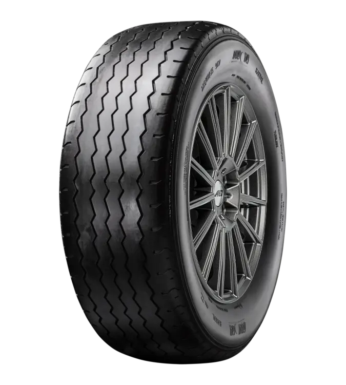 Avon CR6ZZ 205/70 R15 96 V