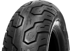 Gros plan de la bande de roulement Dunlop K555 140/80-15 67 H Rear TL