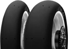 Gros plan de la bande de roulement Dunlop KR108 200/70 R17 Rear TL M/C Race, MS0+