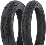 Gros plan de la bande de roulement Pirelli Scorpion Trail III 120/70ZR19 60 W Front TL M/C