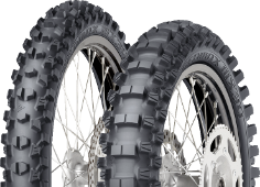 Gros plan de la bande de roulement Dunlop Geomax MX34 60/100-10 33 J Front TT