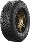 Gros plan de la bande de roulement BFGoodrich All Terrain T/A KO3 265/70 R17 118/115 S