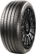 Gros plan de la bande de roulement Comforser Purespeed 225/45 R17 94 Y XL, ZR