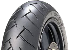 Gros plan de la bande de roulement Pirelli Diablo 160/60ZR17 (69 W) Rear TL M/C