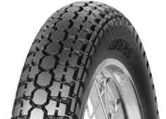 Gros plan de la bande de roulement Mitas H-02 2.50-19 41 P Front/Rear TT