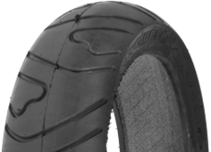 Gros plan de la bande de roulement Duro HF916 X-PLORER 140/60-13 57 L TL M/C