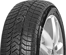 Gros plan de la bande de roulement Pirelli Snowcontrol Serie III